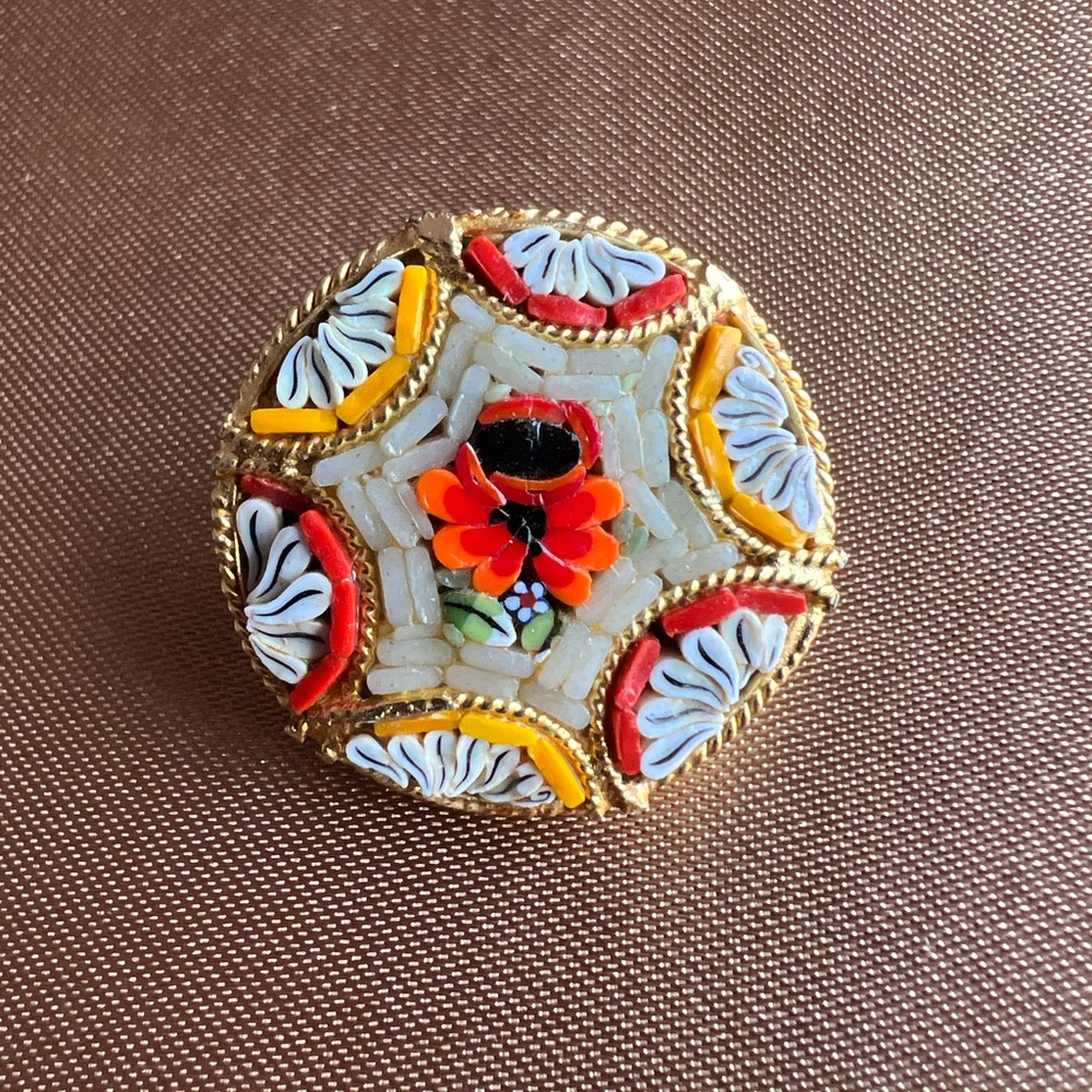 Vintage Round Italian Micro Mosaic Red Yellow Forget Me Not Flower Brooch Italy